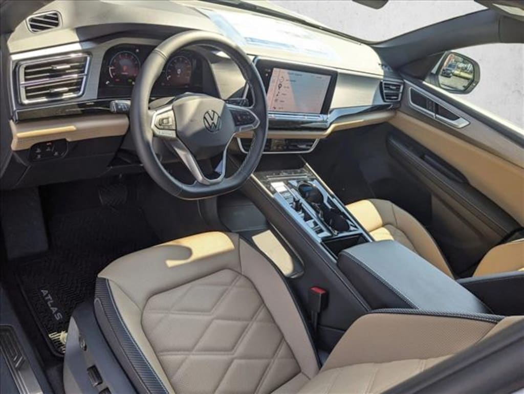 New 2026 Volkswagen Atlas Cross Sport 2.0T SE w/Technology Sport Utility