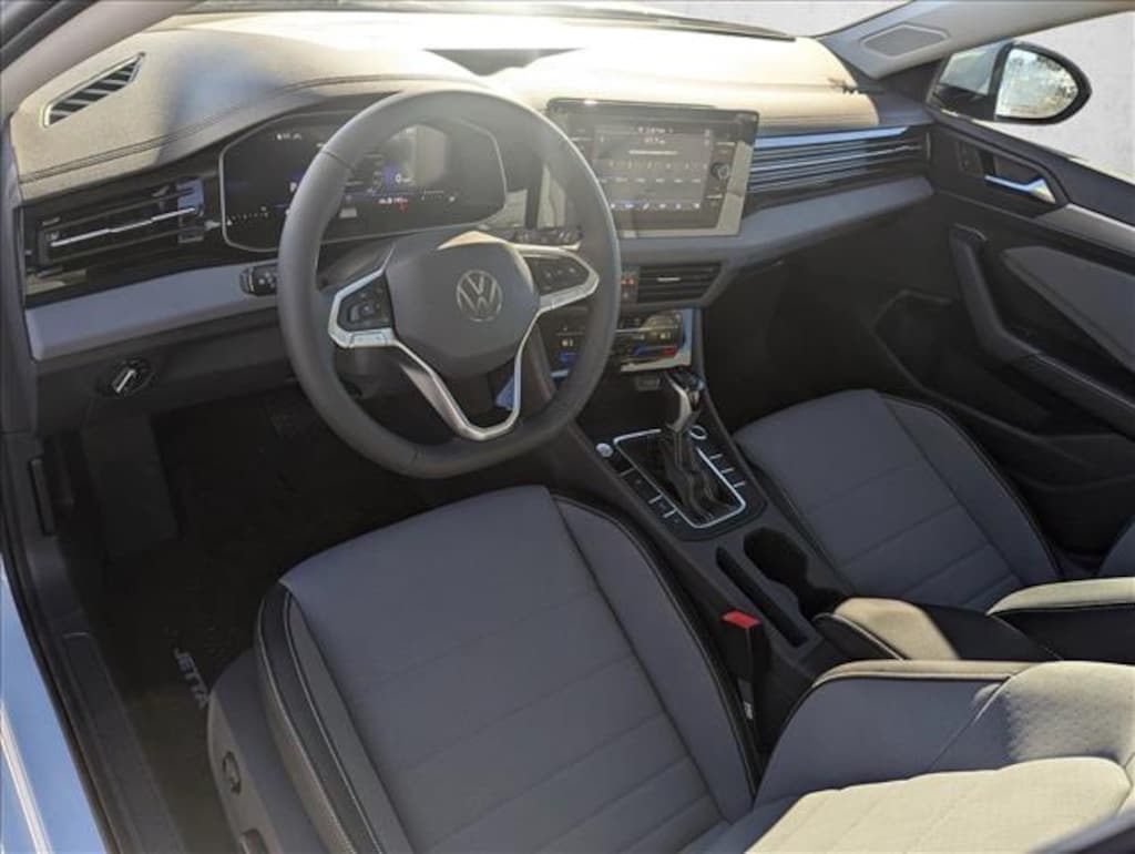 New 2026 Volkswagen Jetta SE 4dr Car