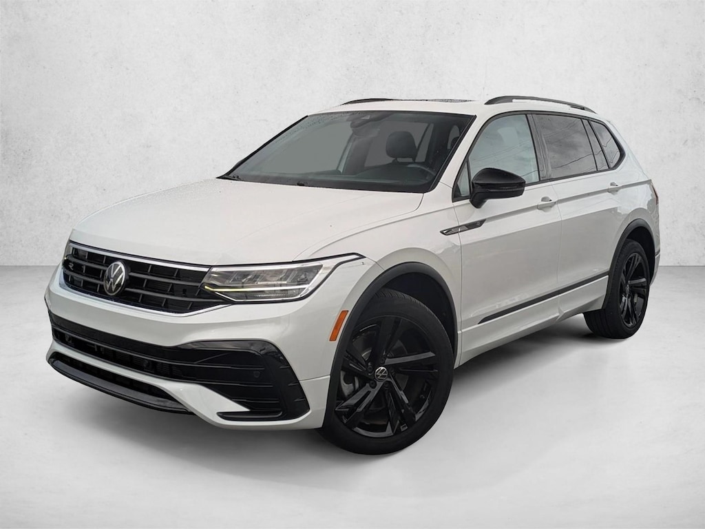 Used 2023 Volkswagen Tiguan SE R-Line Black Sport Utility