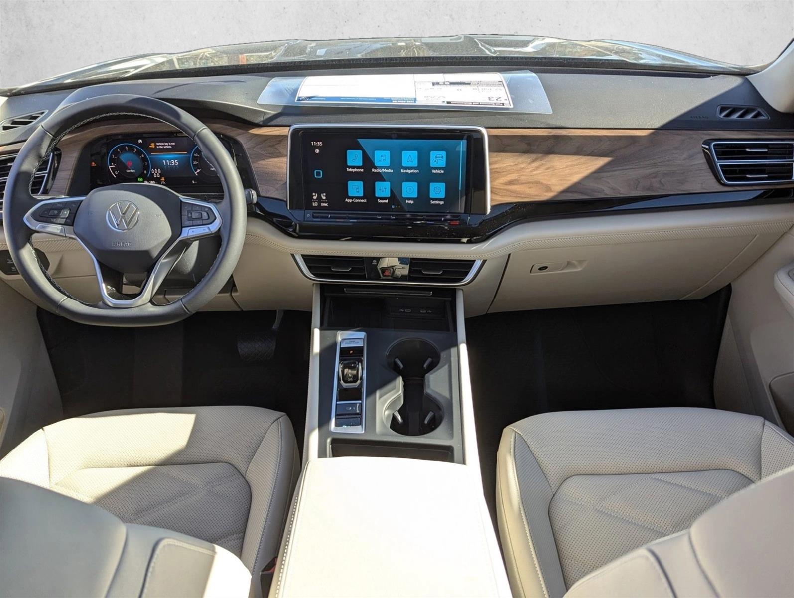2026 Volkswagen Atlas SE - Photo 13