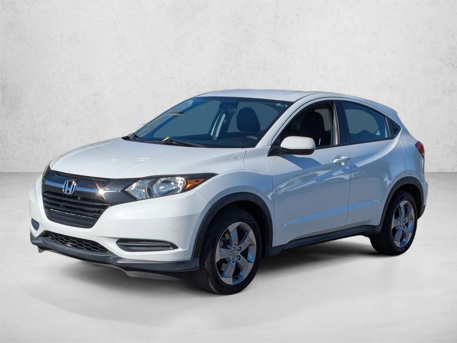 2016 Honda HR-V LX's photo