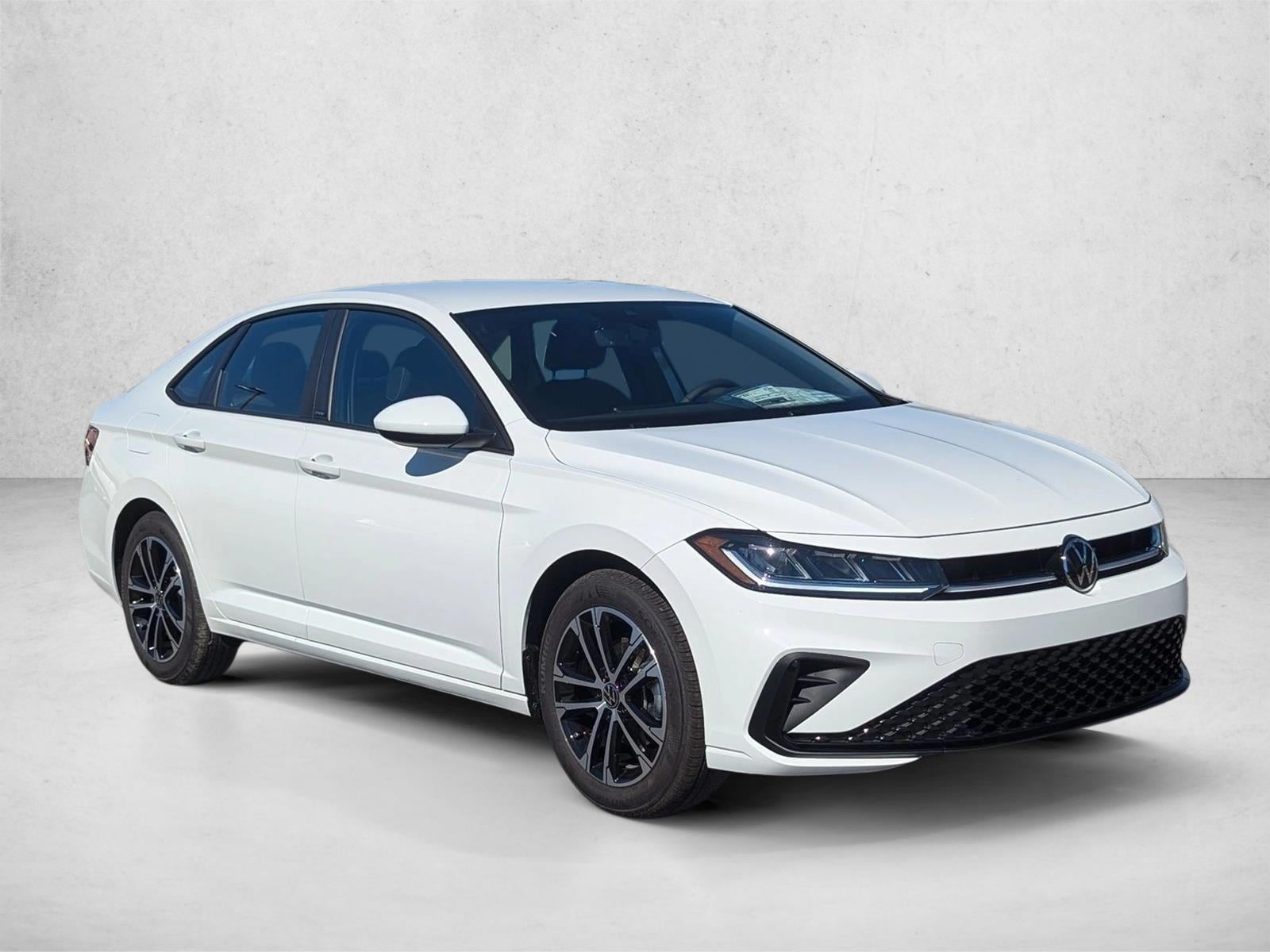 2026 Volkswagen Jetta Sport - Photo 6