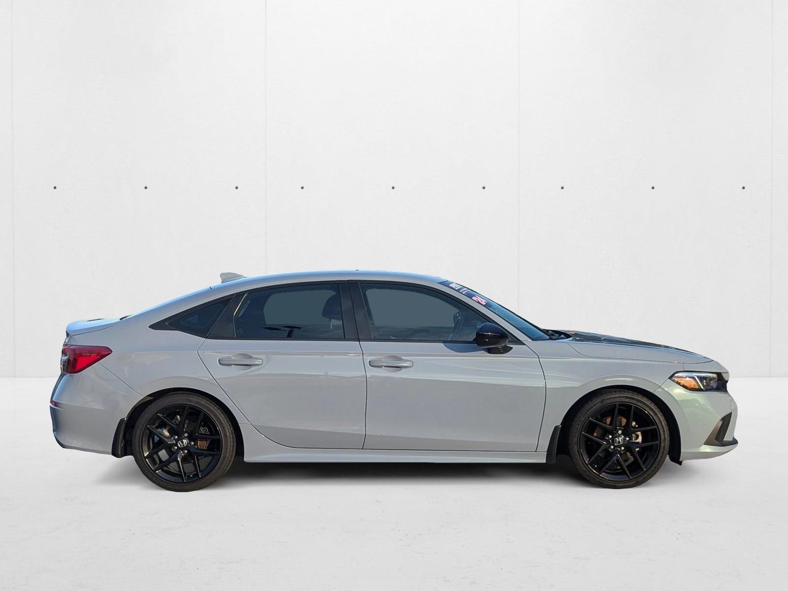 2024 Honda Civic Sport photo 4