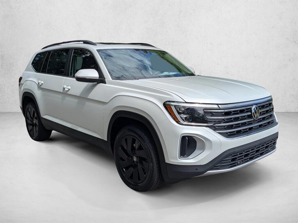 New 2026 Volkswagen Atlas 2.0T SE w/Technology Sport Utility