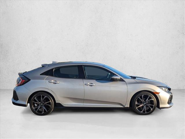 2018 Honda Civic Sport photo 4