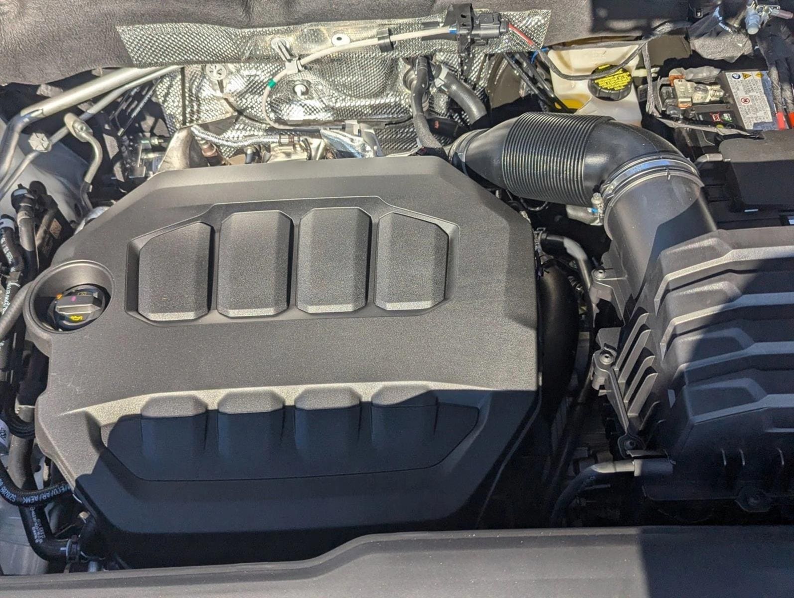 2026 Volkswagen Atlas SE w/Tech - Photo 15