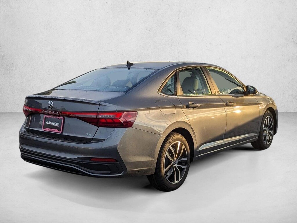 New 2026 Volkswagen Jetta SE 4dr Car