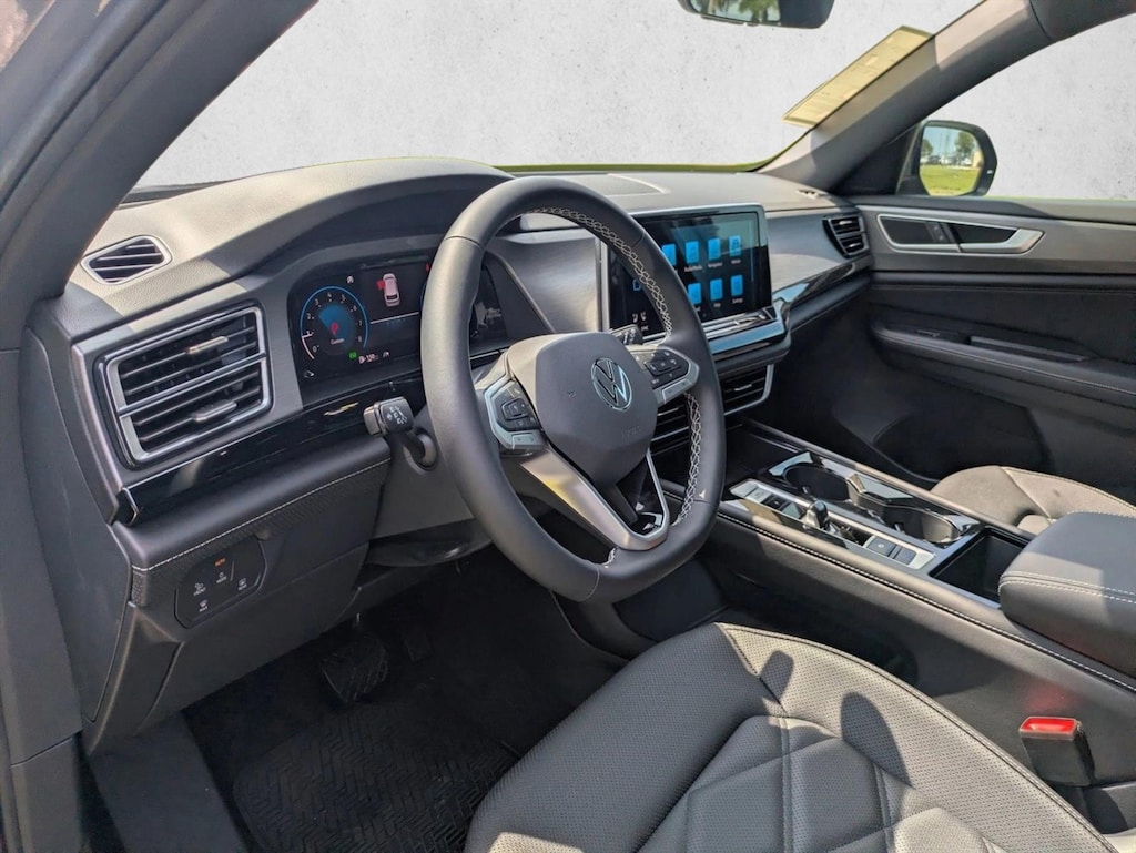 New 2026 Volkswagen Atlas Cross Sport 2.0T SE w/Technology Sport Utility