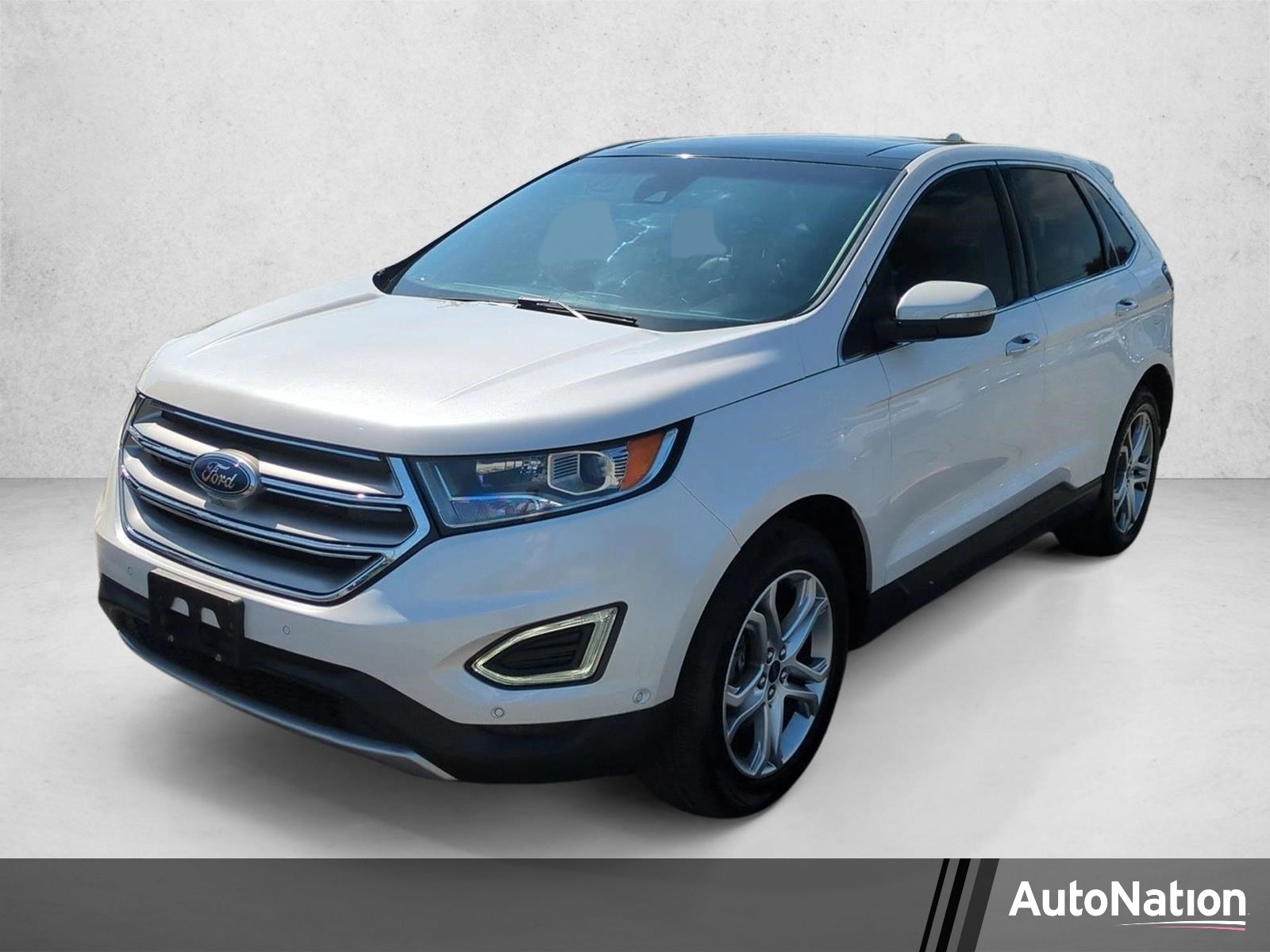 2015 Ford Edge Titanium's photo