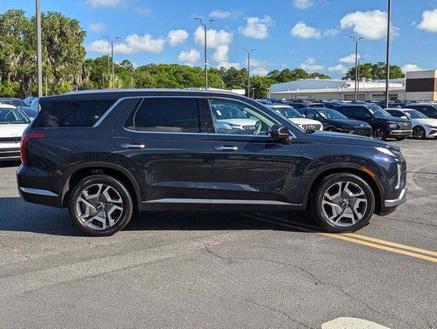 2024 Hyundai Palisade Limited photo 4