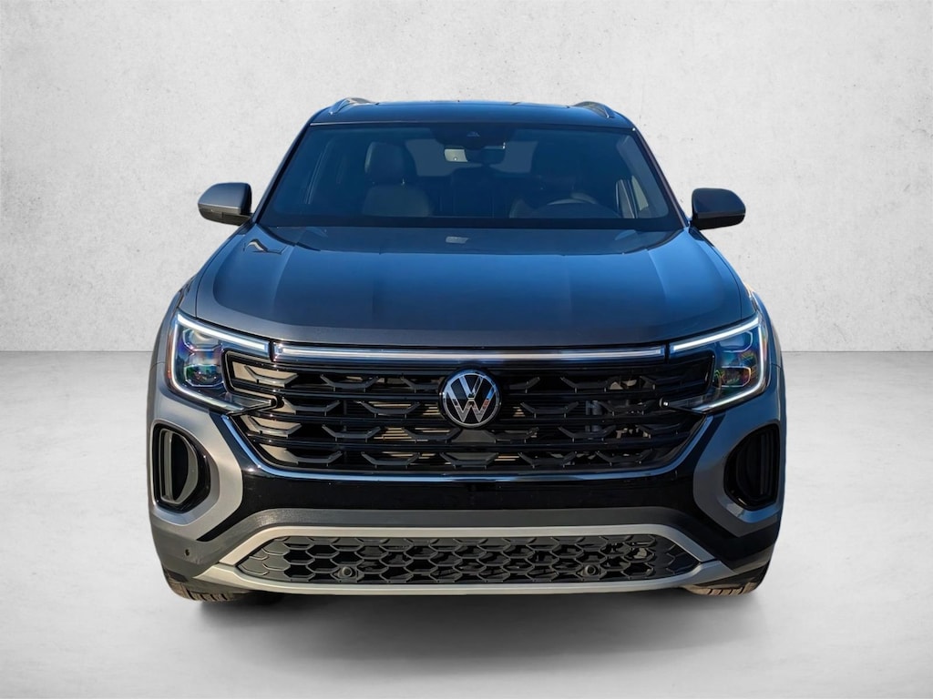 Used 2024 Volkswagen Atlas Cross Sport 2.0T SE w/Technology Sport Utility