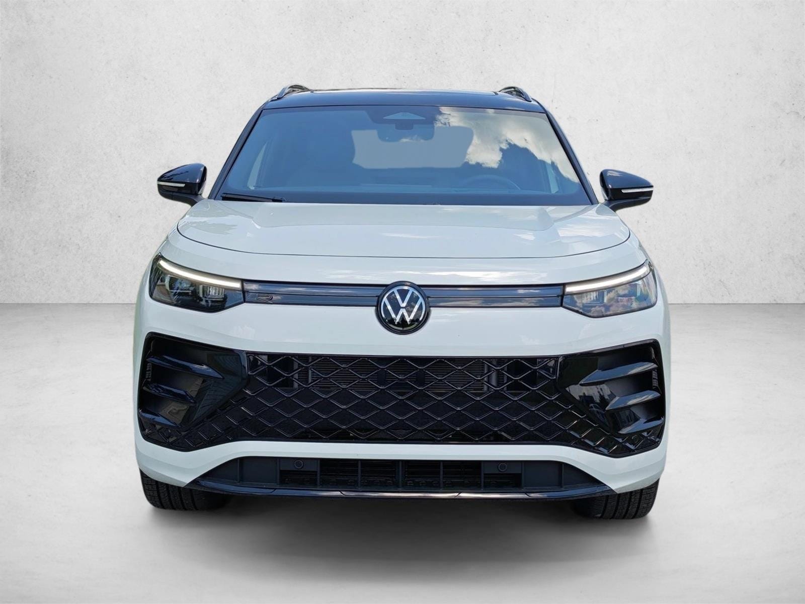2026 Volkswagen Tiguan SE R-LINE BLACK - Photo 6