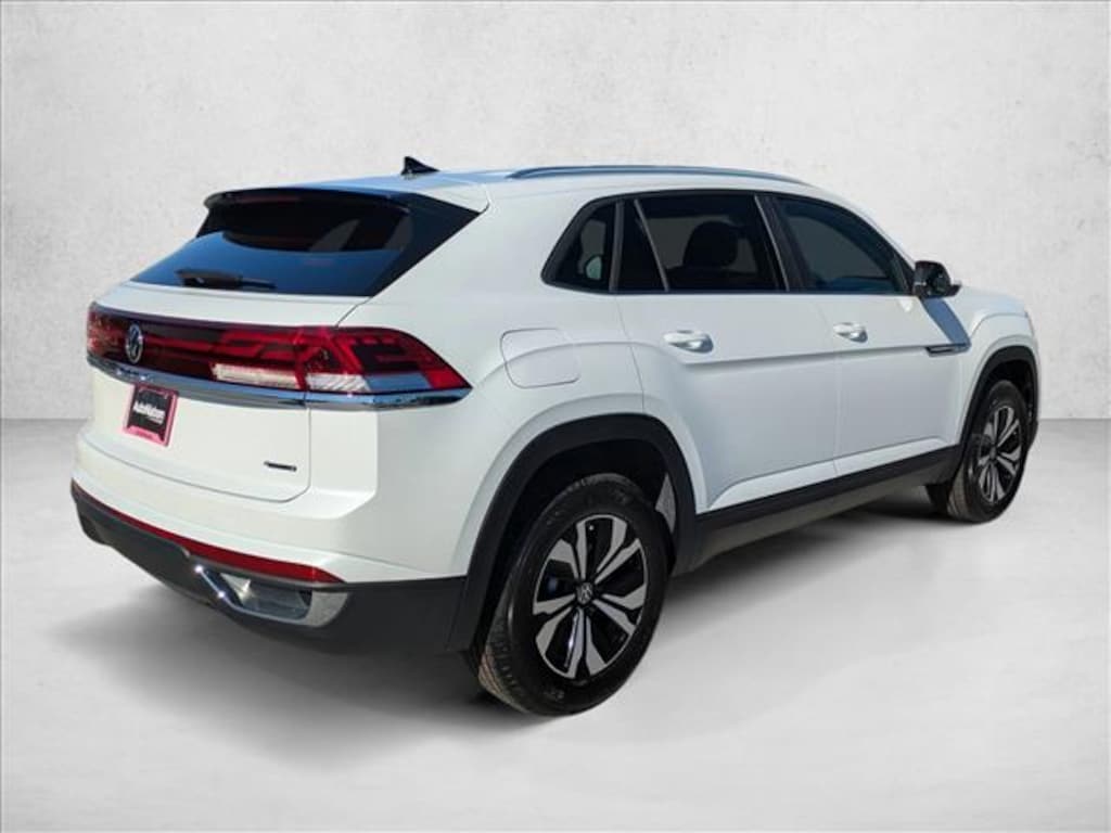 New 2026 Volkswagen Atlas Cross Sport 2.0T SE Sport Utility
