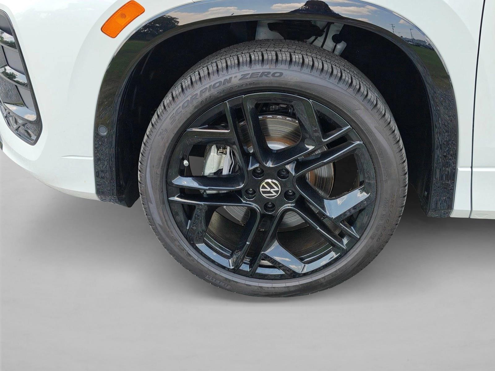 2026 Volkswagen Tiguan SE R-LINE BLACK - Photo 10