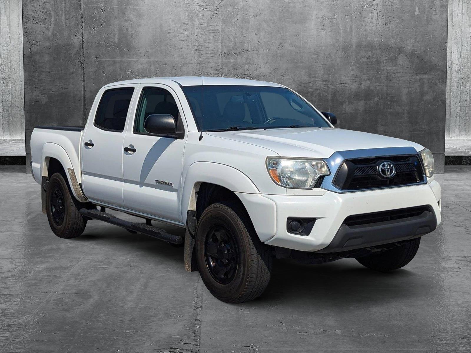 2013 Toyota Tacoma PreRunner photo 3