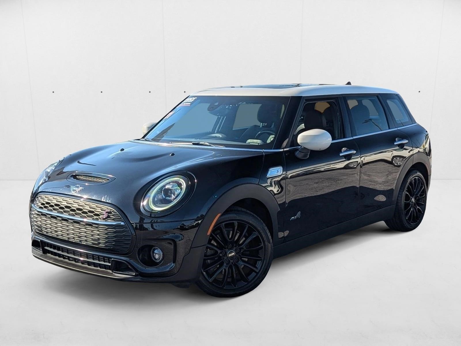 2021 MINI Clubman S's photo