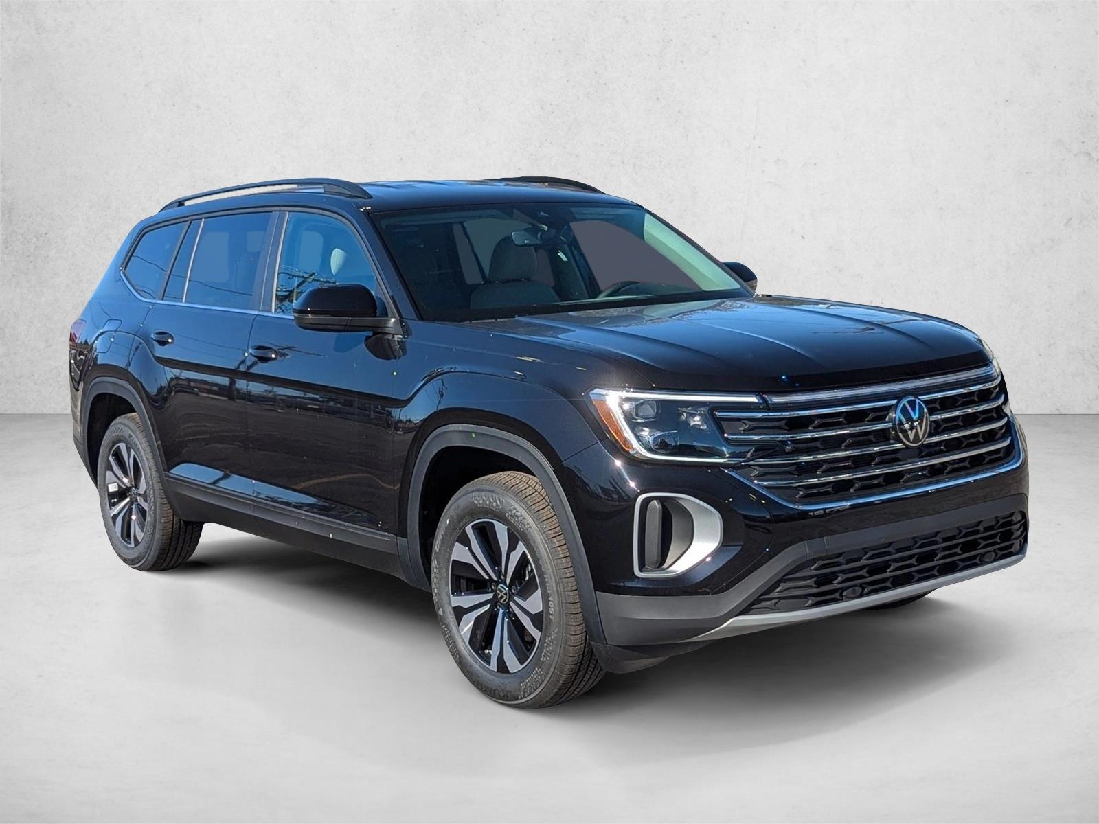 2026 Volkswagen Atlas SE - Photo 6