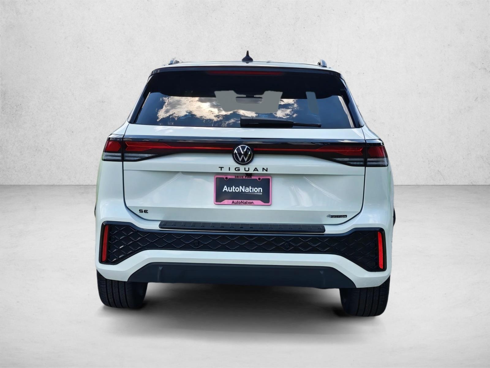 2026 Volkswagen Tiguan SE R-LINE BLACK - Photo 8