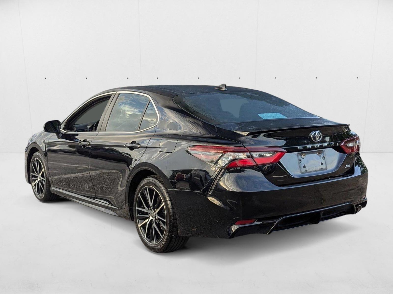 Image of Used 2021 Toyota Camry SE