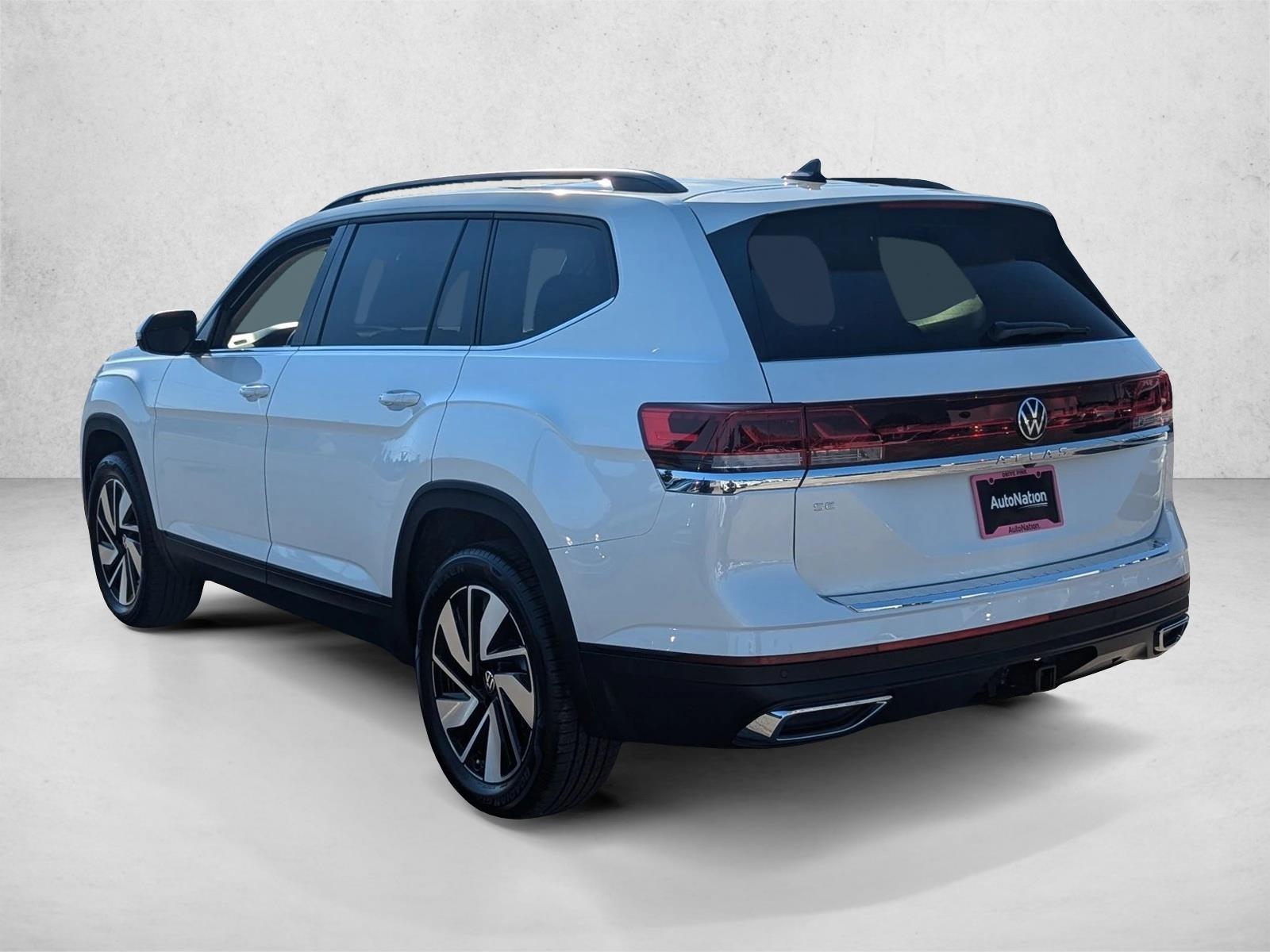 2026 Volkswagen Atlas SE w/Tech - Photo 8