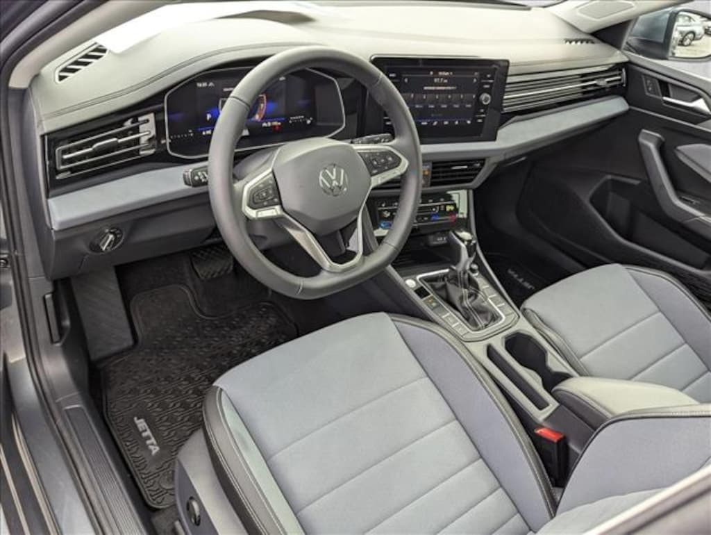 New 2026 Volkswagen Jetta SE 4dr Car