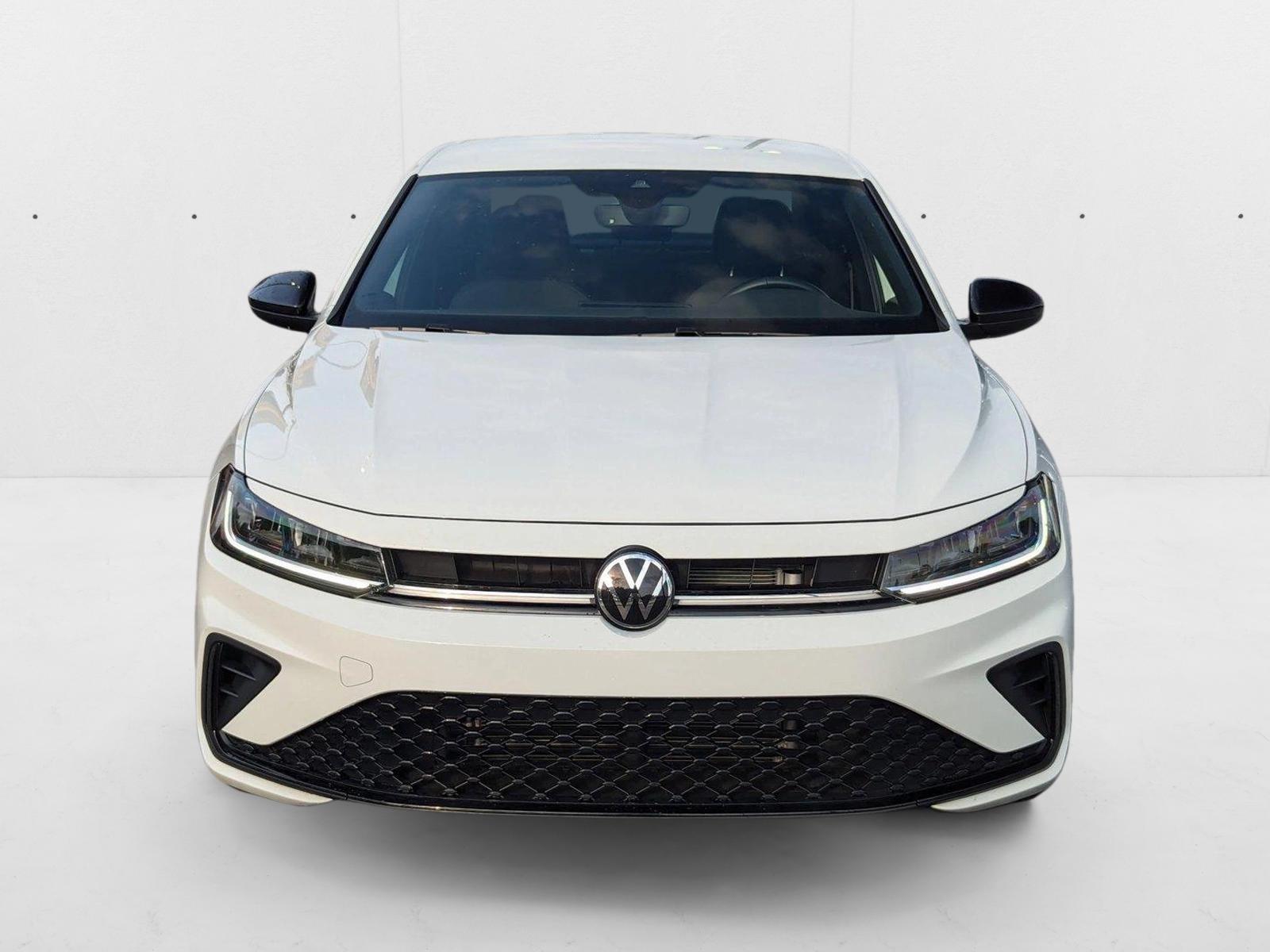 2025 Volkswagen Jetta Sport photo 2