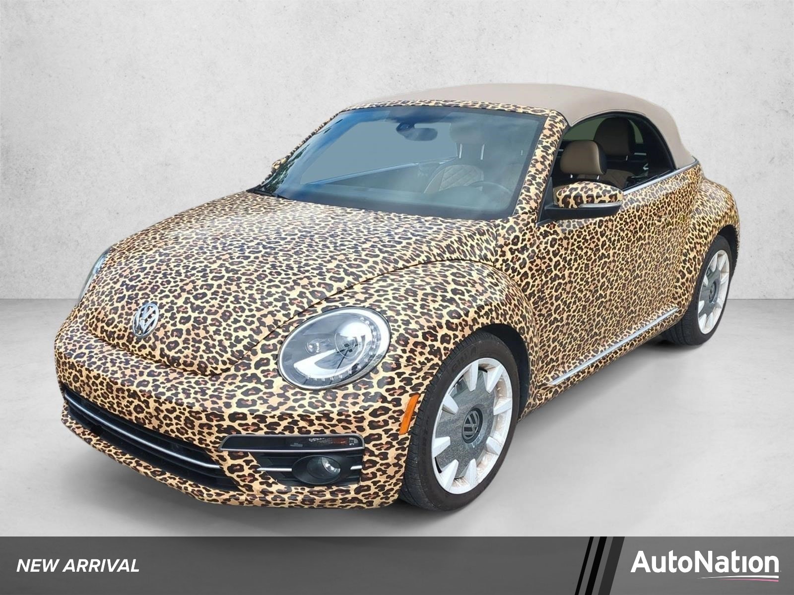 2019 Volkswagen Beetle 2.0T S Convertible Auto's photo