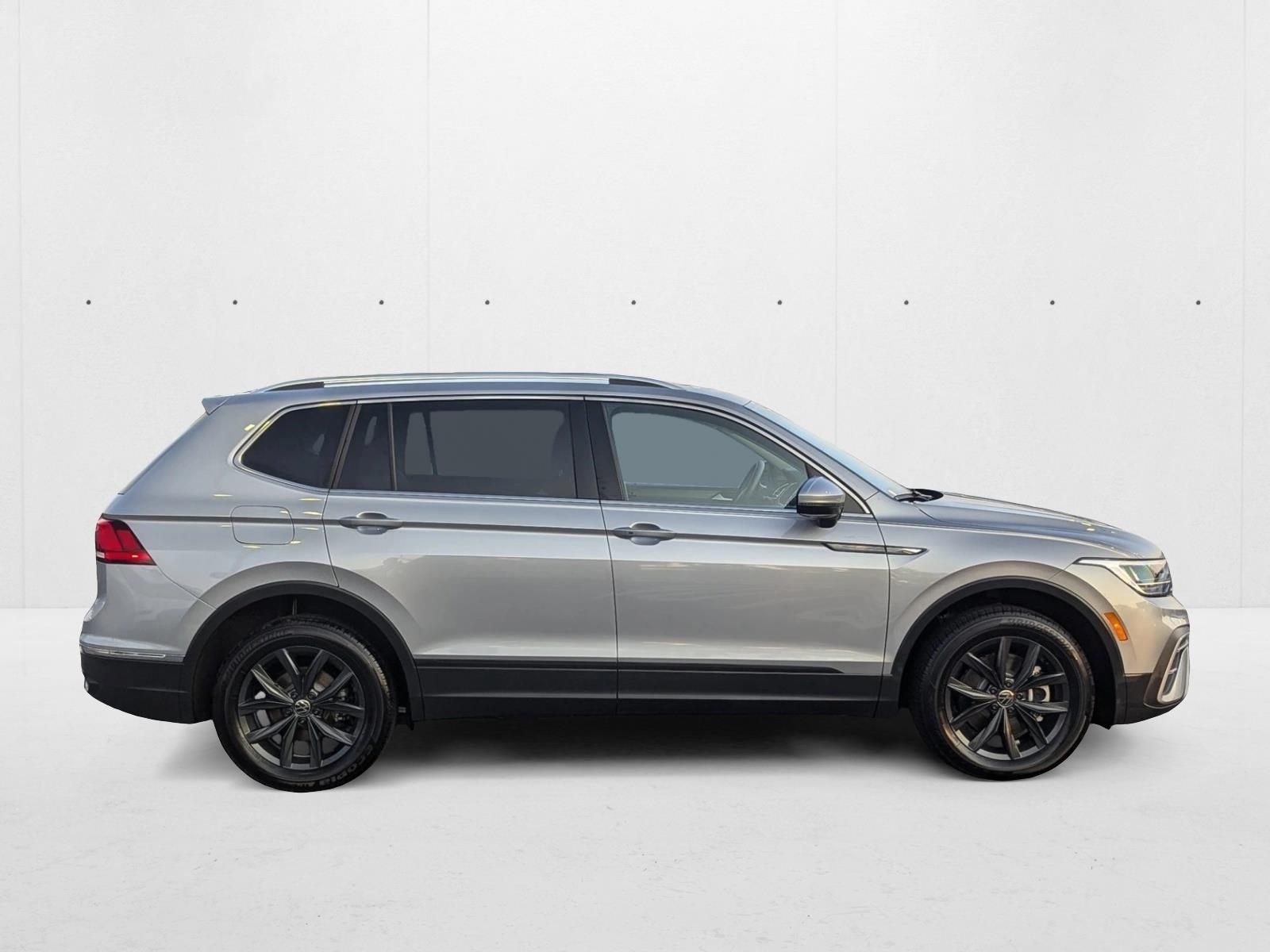 2024 Volkswagen Tiguan SE Sport photo 4