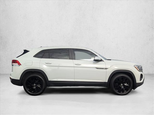 2025 Volkswagen Atlas Cross Sport SE Technology photo 4