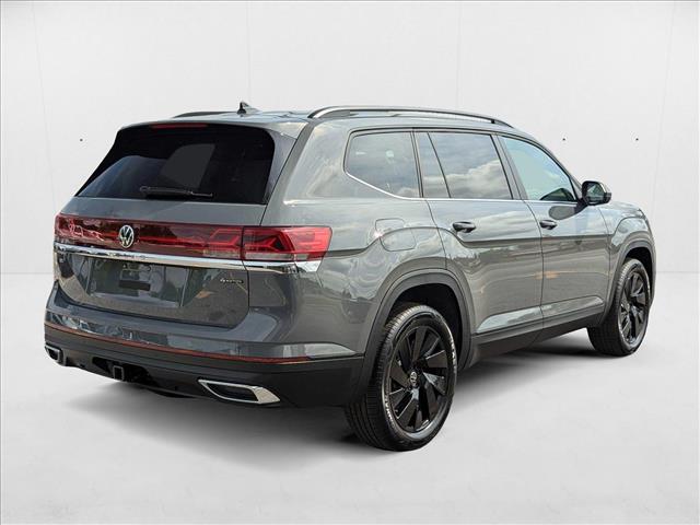 2025 Volkswagen Atlas SE Technology photo 2