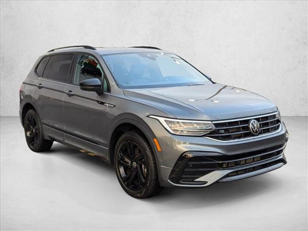 Used 2023 Volkswagen Tiguan SE R-Line Black Sport Utility