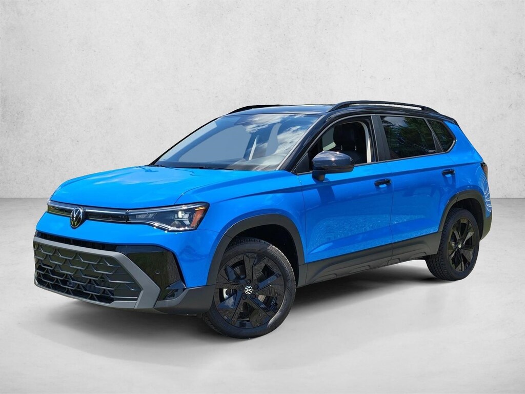 New 2026 Volkswagen Taos SE Black Sport Utility