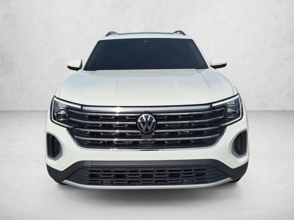 Used 2024 Volkswagen Atlas 2.0T SE w/Technology Sport Utility