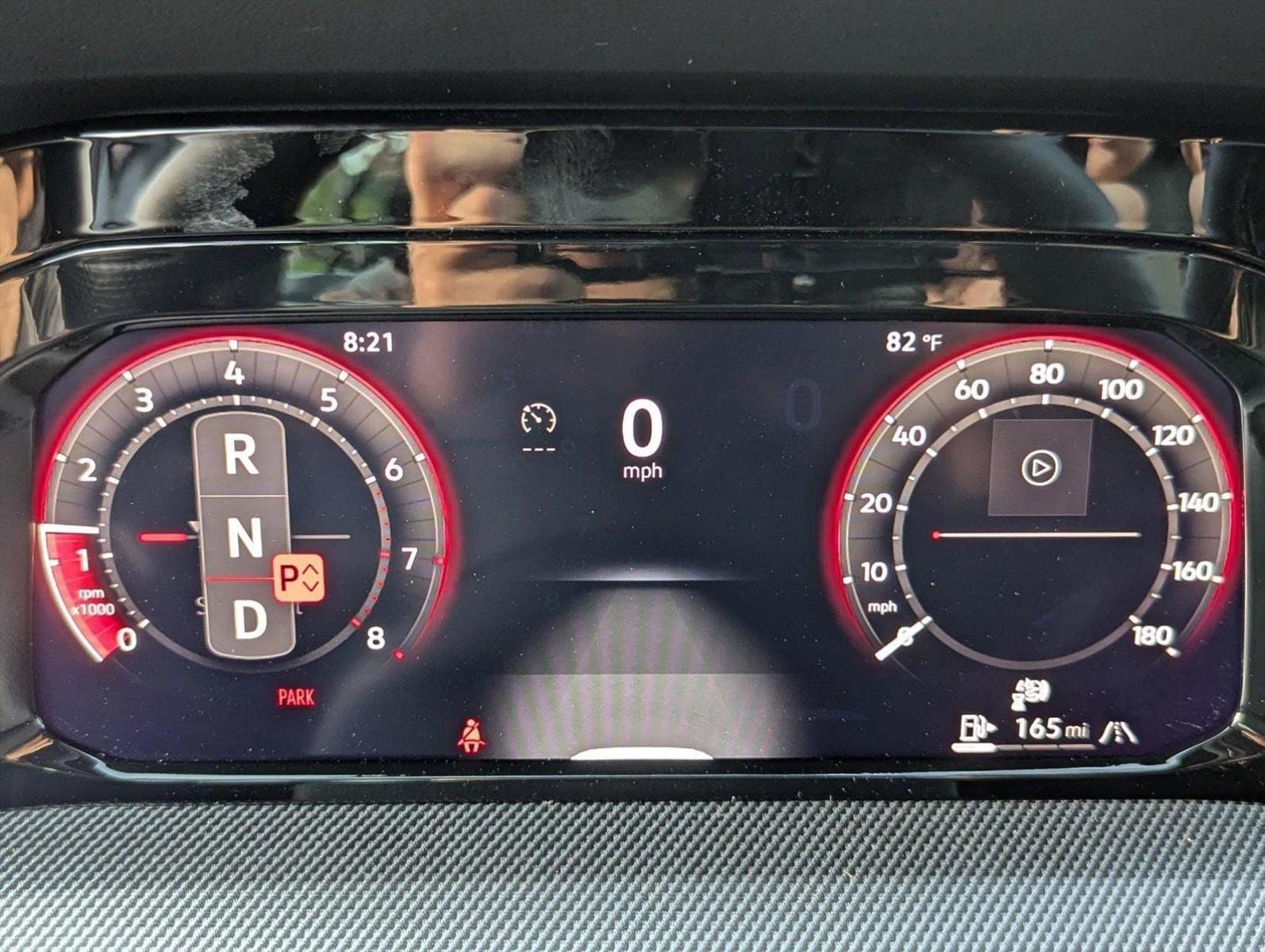 2025 Volkswagen Golf GTI SE - Photo 10