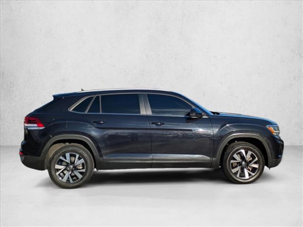 Used 2022 Volkswagen Atlas Cross Sport 2.0T SE Sport Utility