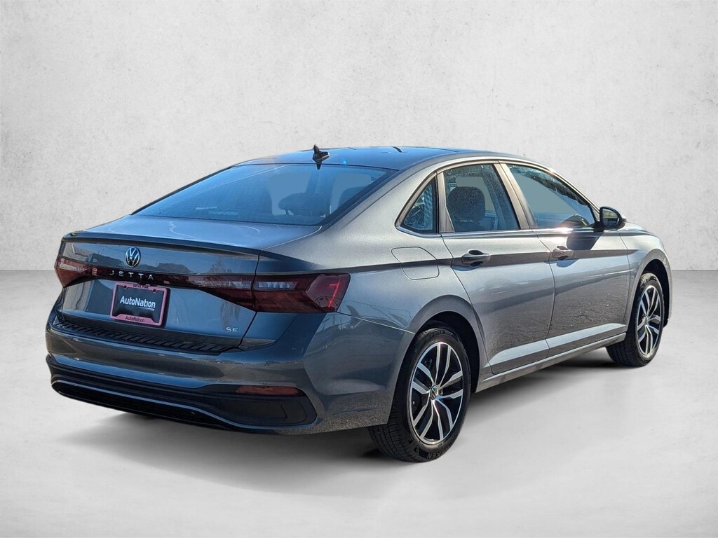 New 2026 Volkswagen Jetta SE 4dr Car