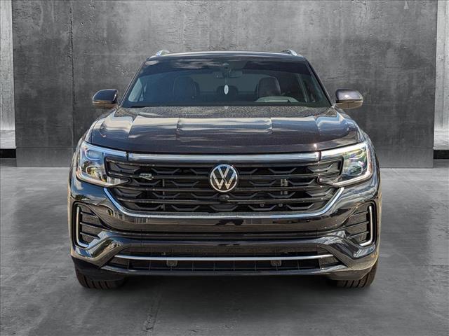 2025 Volkswagen Atlas Cross Sport SEL Premium R-Line photo 2