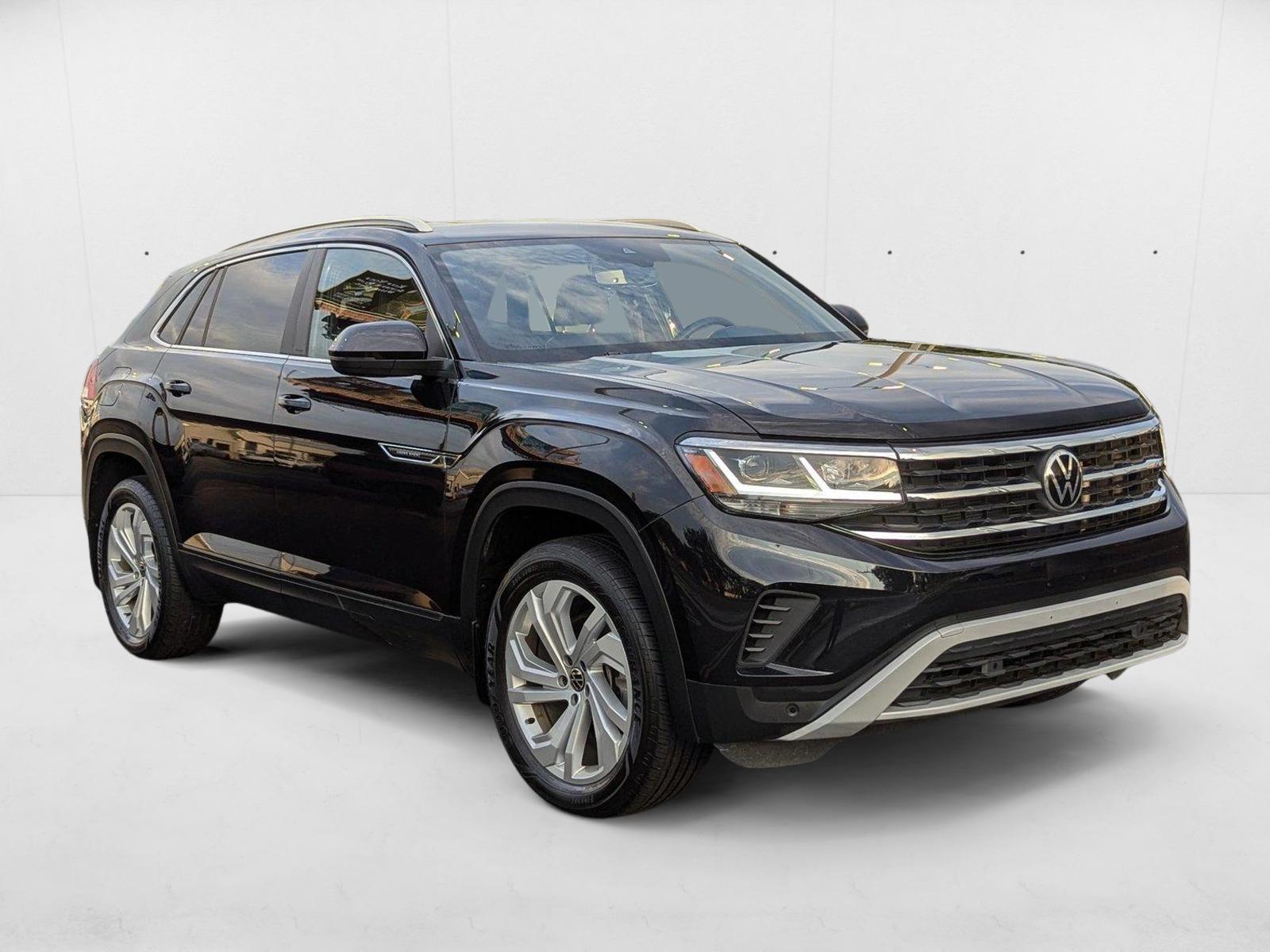 2021 Volkswagen Atlas Cross Sport V6 SEL photo 3