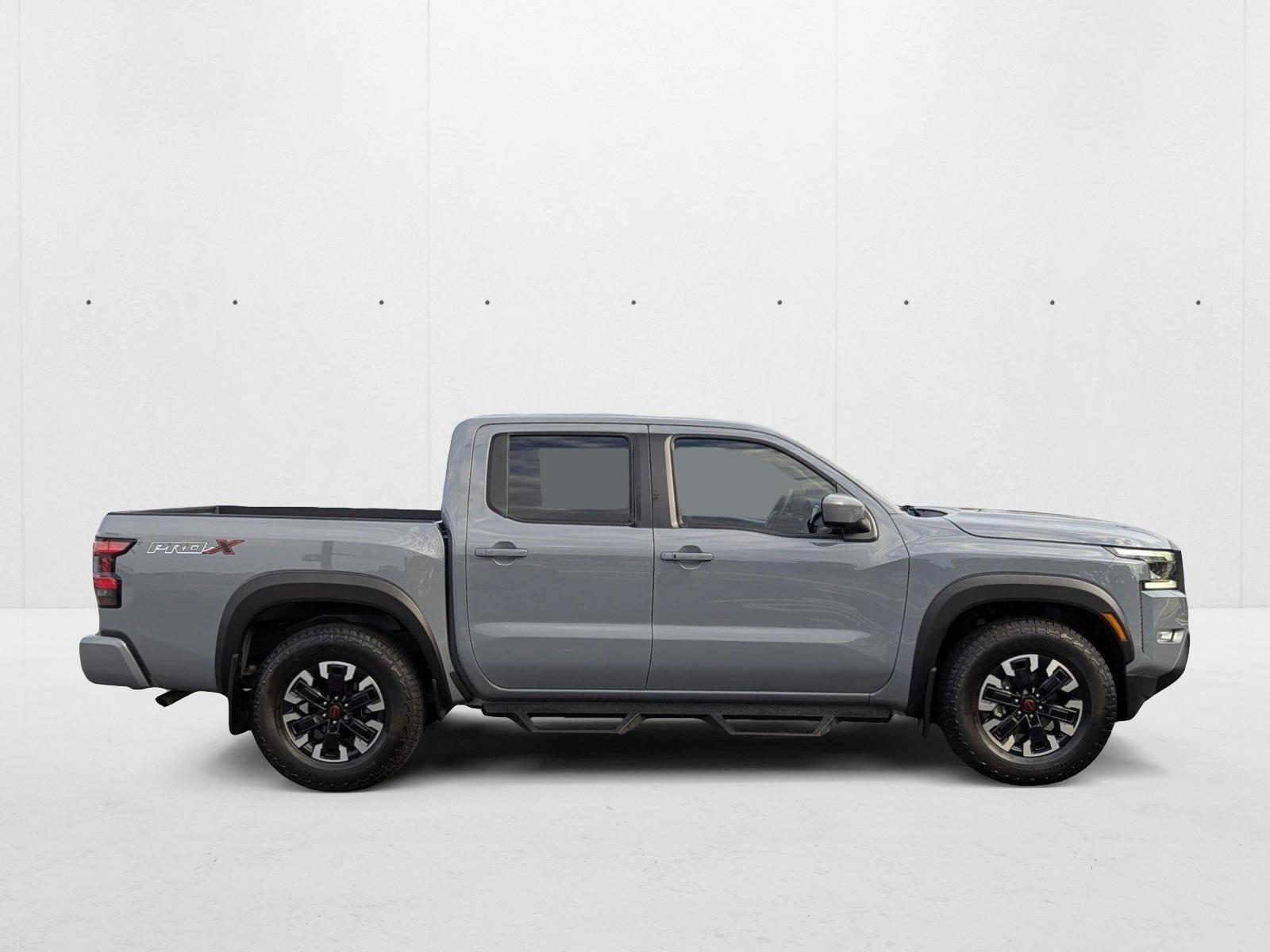 2024 Nissan Frontier PRO-X Crew Cab photo 4