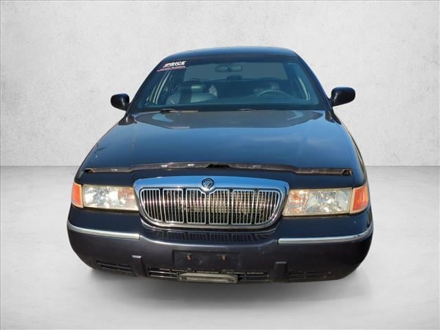 Used 2002 Mercury Grand Marquis GS with VIN 2MEFM74W52X653660 for sale in Savannah, GA