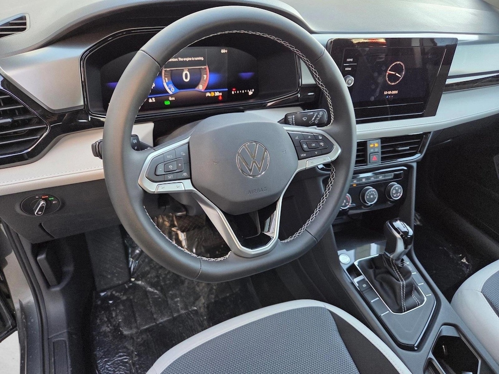 New 2026 Volkswagen Taos 1.5T S SUV