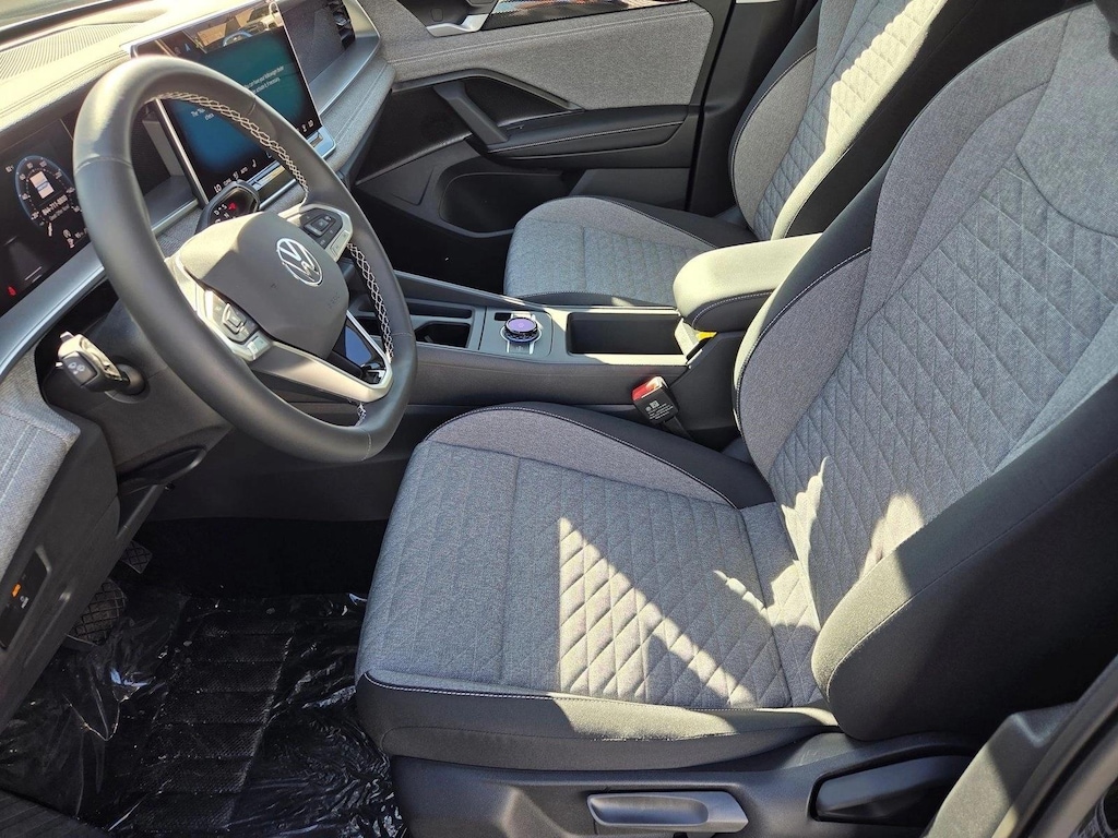 New 2025 Volkswagen Tiguan 2.0T S SUV