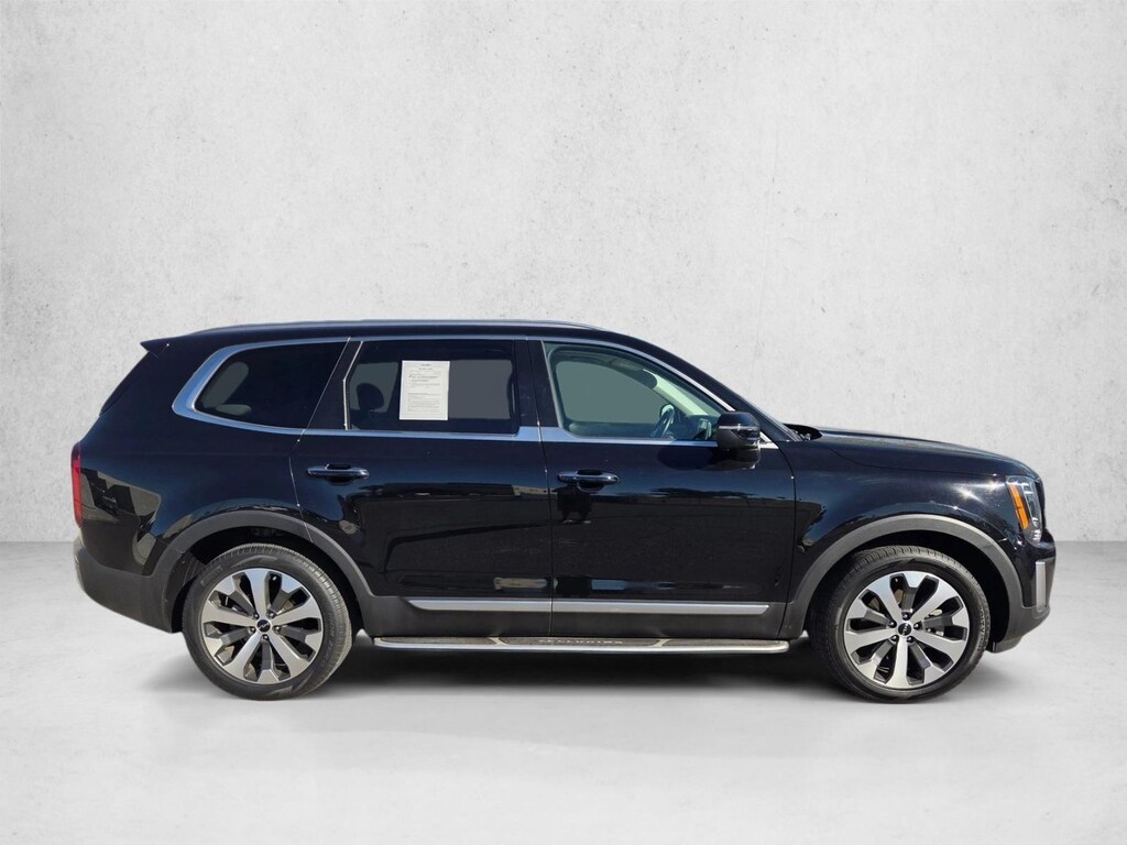 Used 2022 Kia Telluride S SUV