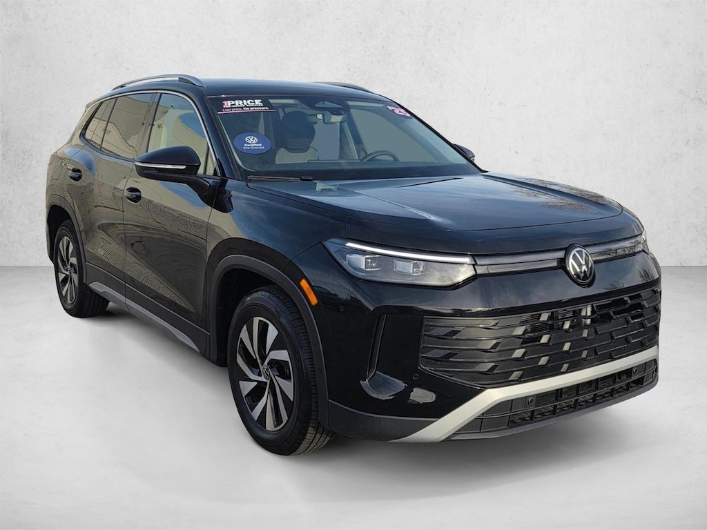 Used 2025 Volkswagen Tiguan 2.0T S SUV
