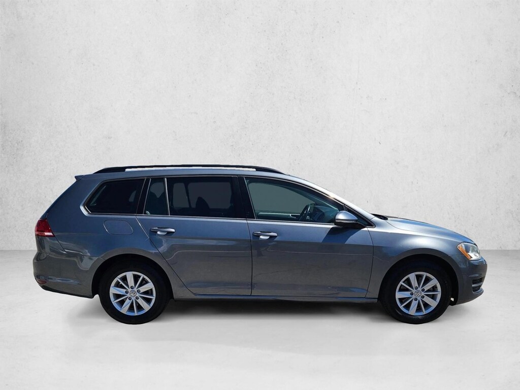 Used 2016 Volkswagen Golf SportWagen TSI S 4-Door Automatic Wagon