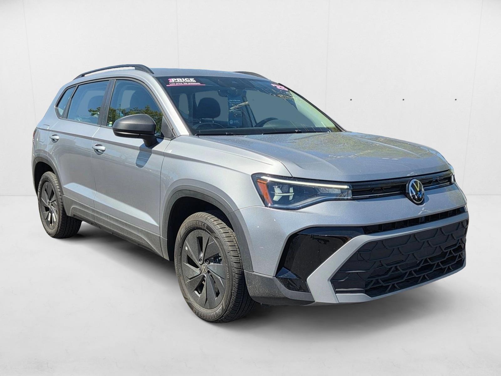 2025 Volkswagen Taos S photo 3