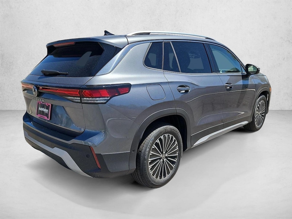 New 2026 Volkswagen Tiguan S SUV