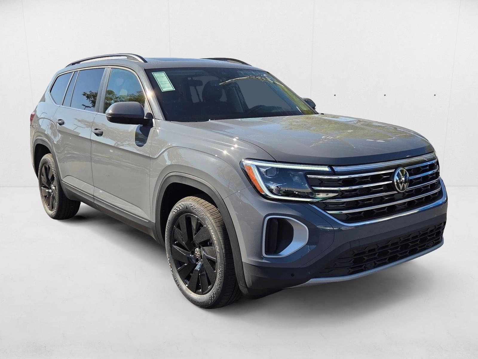 2026 Volkswagen Atlas SE w/Tech - Photo 7