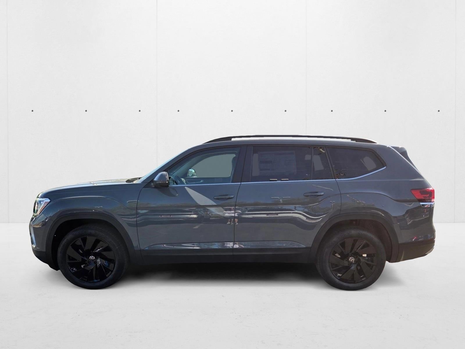 2026 Volkswagen Atlas SE w/Tech - Photo 5