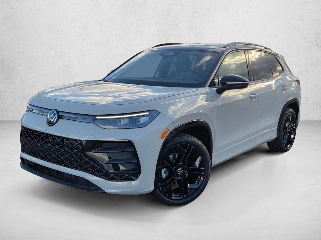 New 2026 Volkswagen Tiguan 2.0T SE R-Line Black SUV